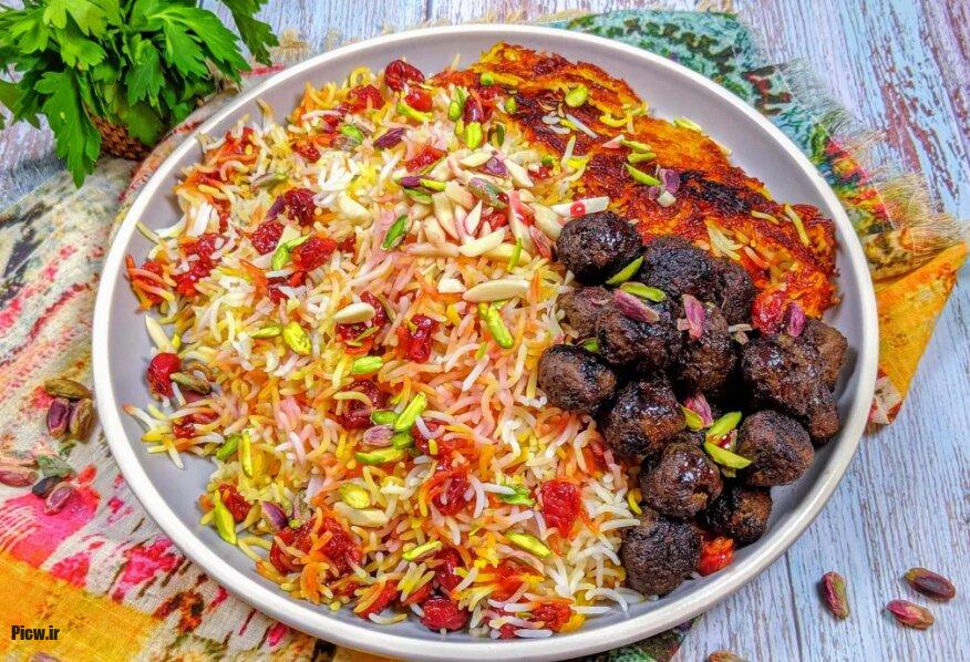 آلبالوپلو خوشمزه