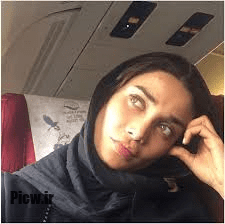 تینا آخوندتبار
