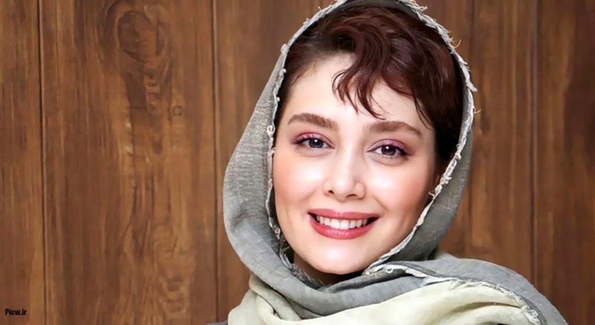 دیبا زاهدی