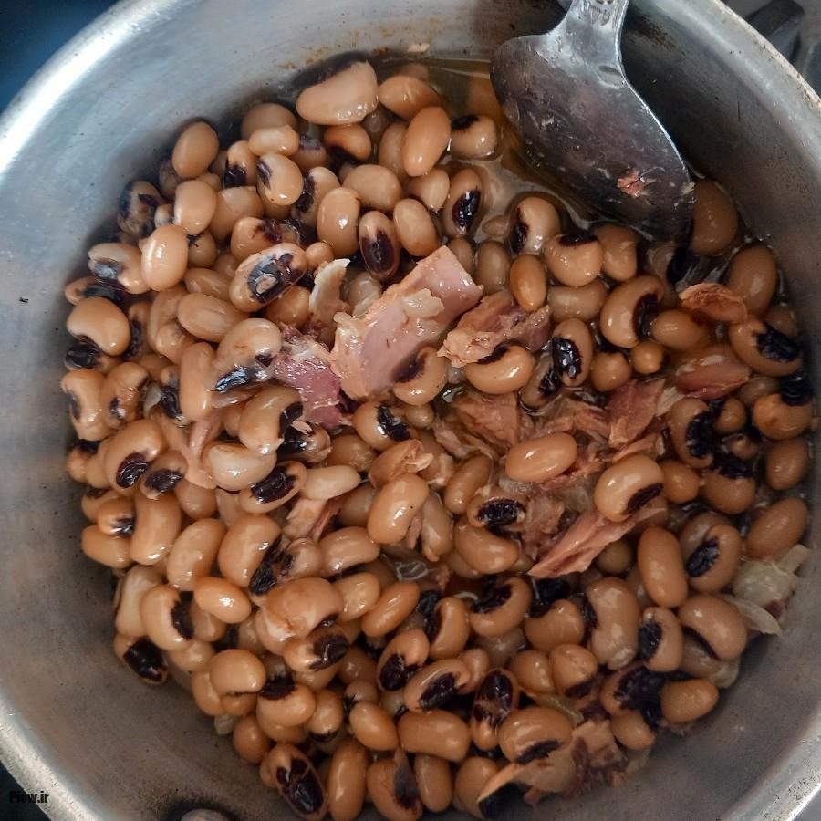 خوراک لوبیا چشمبلبلی