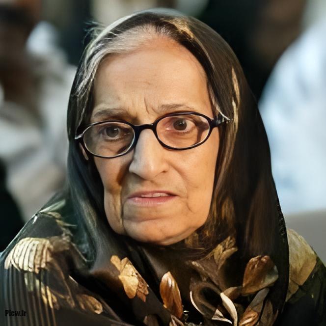 مهری مهرنیا