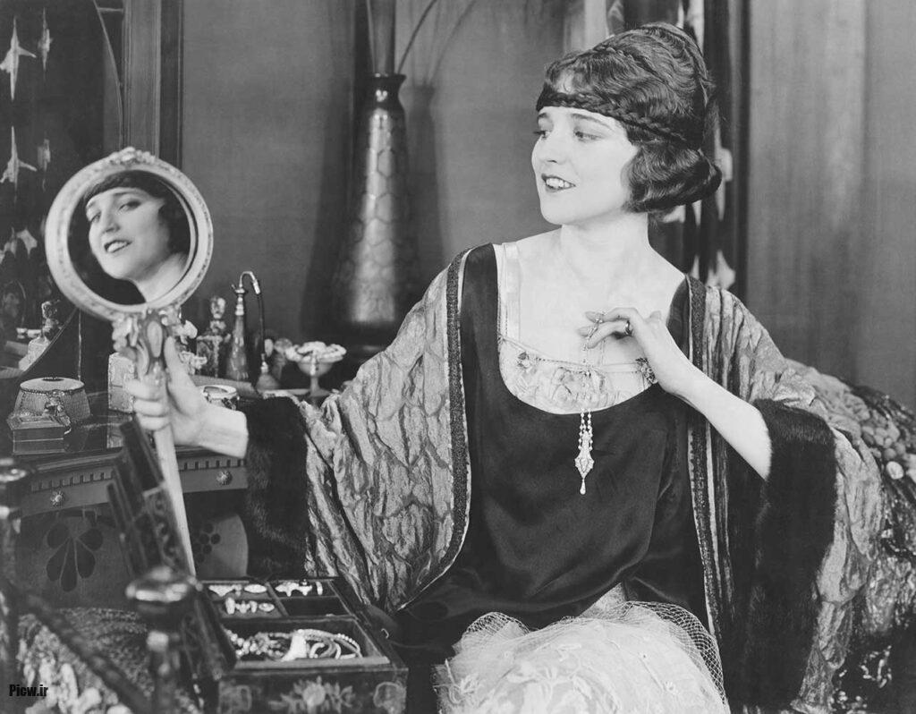 تاریخچه اکسسوری‌ها در مد