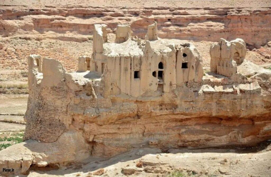 نخستین حکومتها