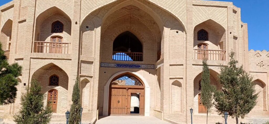 کاروانسرای عباسی