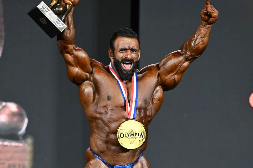 هادی چوپان قهرمان مستر المپیا