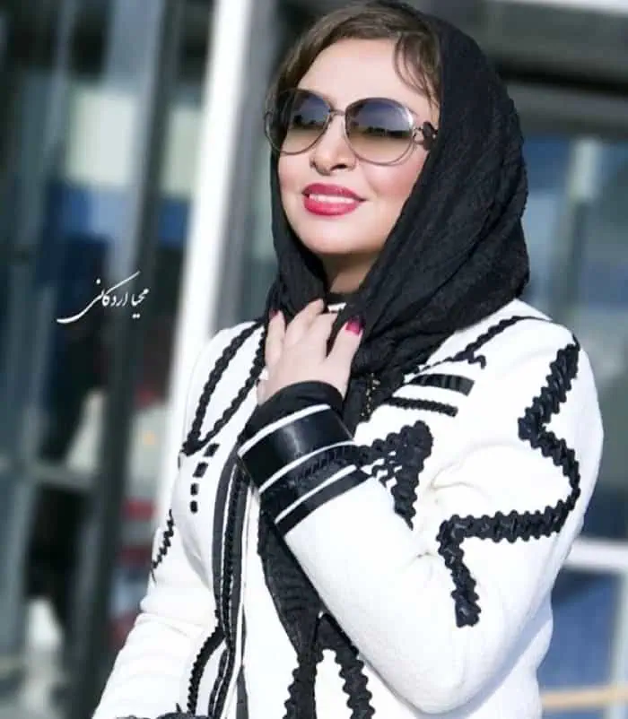 مه لقا باقری (3) مه لقا باقری (3)