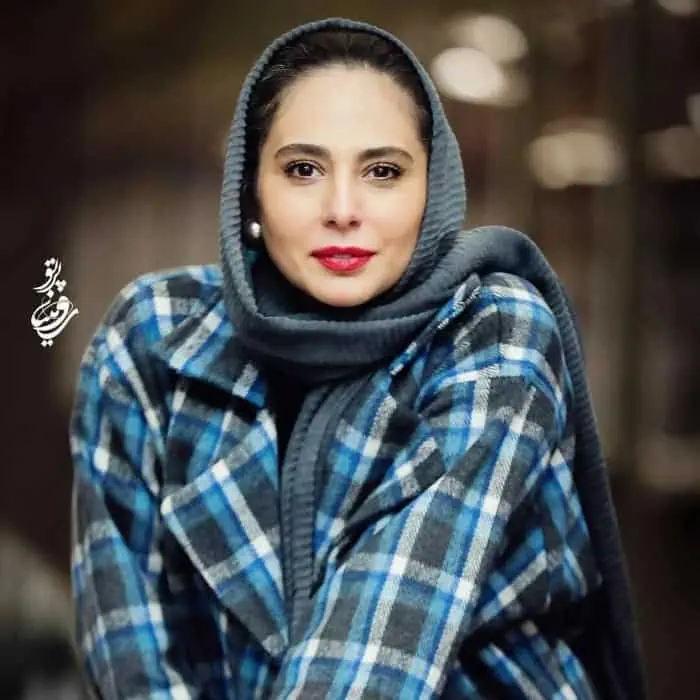 رعنا آزادی ور (3) رعنا آزادی ور (3)