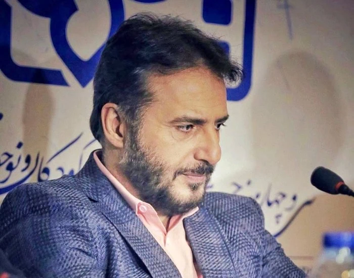 نویسندگی سیدجواد هاشمی نویسندگی سیدجواد هاشمی