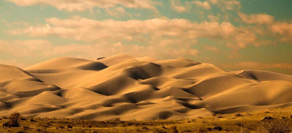 کویر زیبای مرنجاب