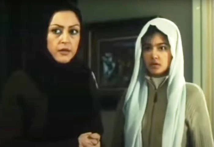 پردیس احمدیه و شقایق فراهانی در فیلم مقلد شیطان