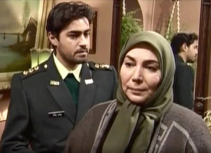 شهاب حسینی و پروانه معصومی در سریال پلیس جوان شهاب حسینی و پروانه معصومی در سریال پلیس جوان