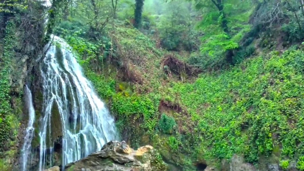 آبشار گلستان