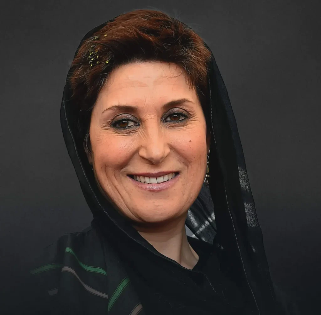 فاطمه معتمد آریا