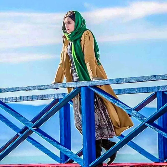 7. مهسا حجازی در فیلم مرگ موقتی زنبورها