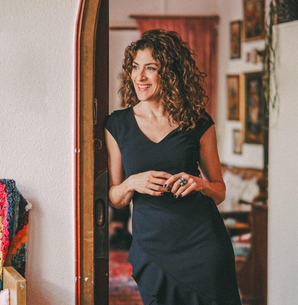 ویشکا آسایش