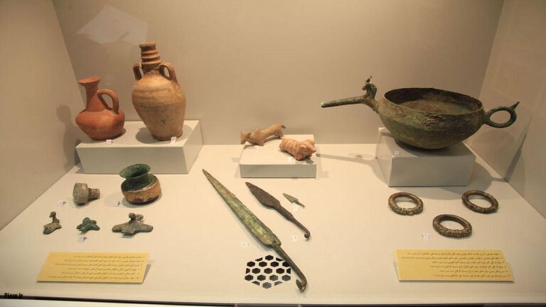 کشف ابزارهای باستانی