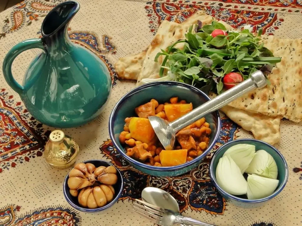 آبگوشت سنتی ایرانی