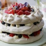 پاولوا؛ دسر مرنگی محبوب استرالیا و نیوزیلند