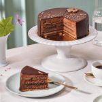 ساخر تورت؛ کیک شکلاتی افسانهای وینی