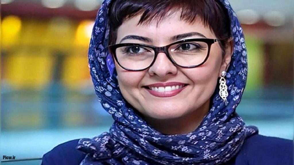 آناهیتا همتی