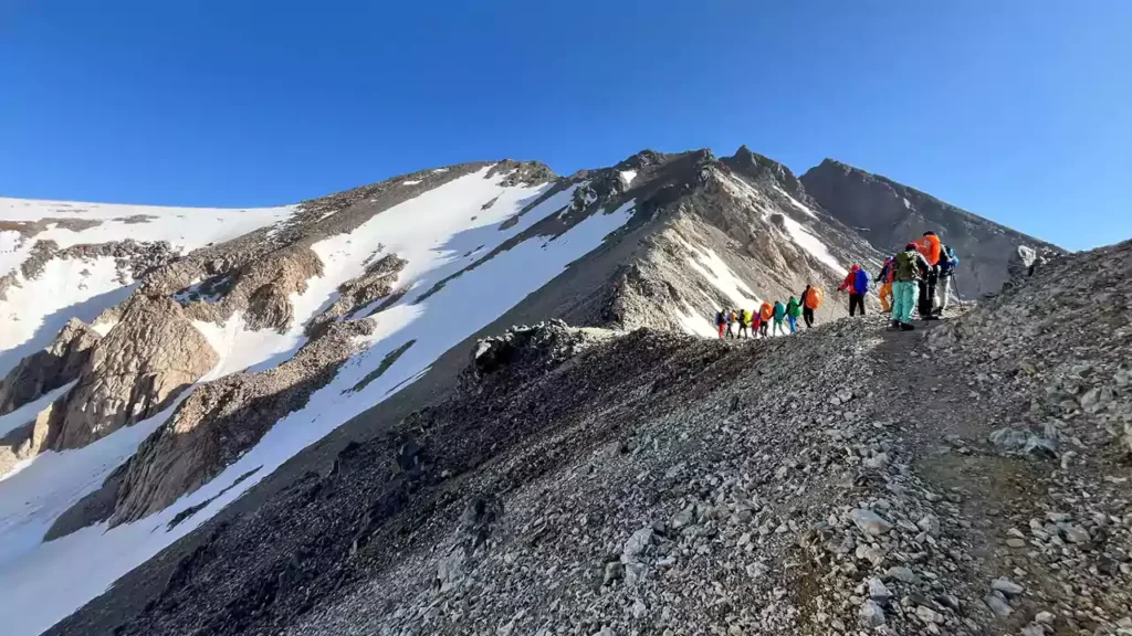 کوه علم‌کوه