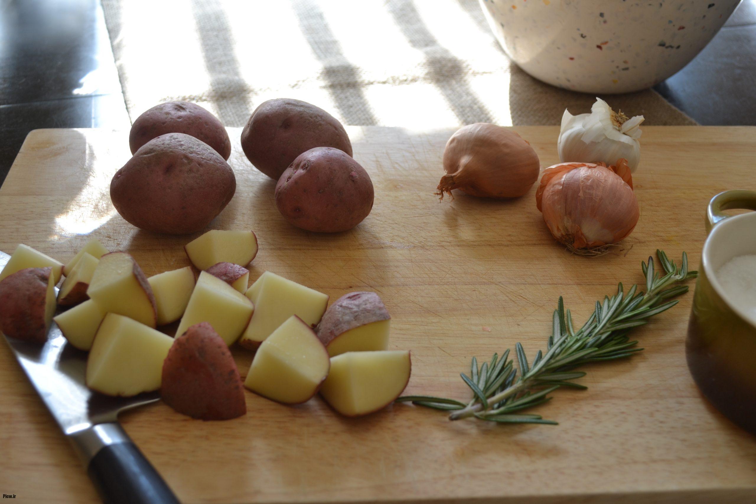 خوراک سیب‌زمینی و پیاز