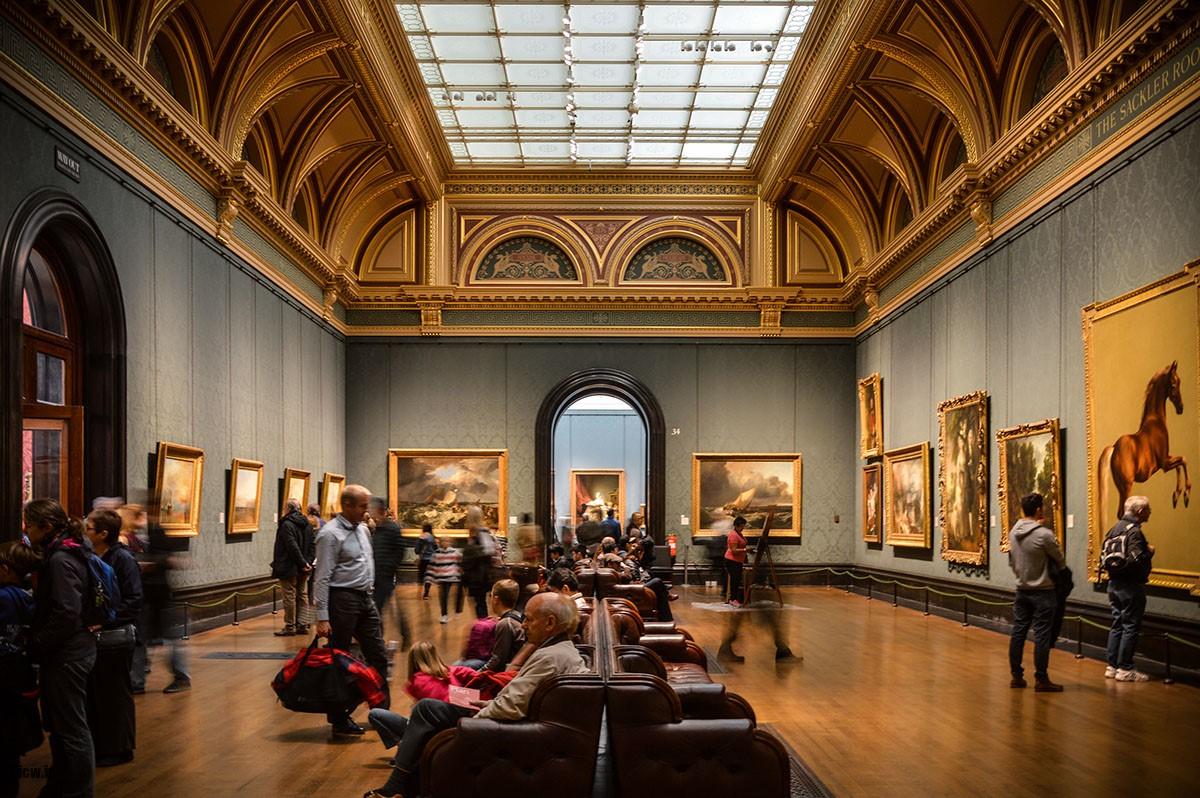 موزهها و نمایشگاههای هنری