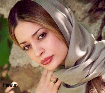 ناهید محمودی