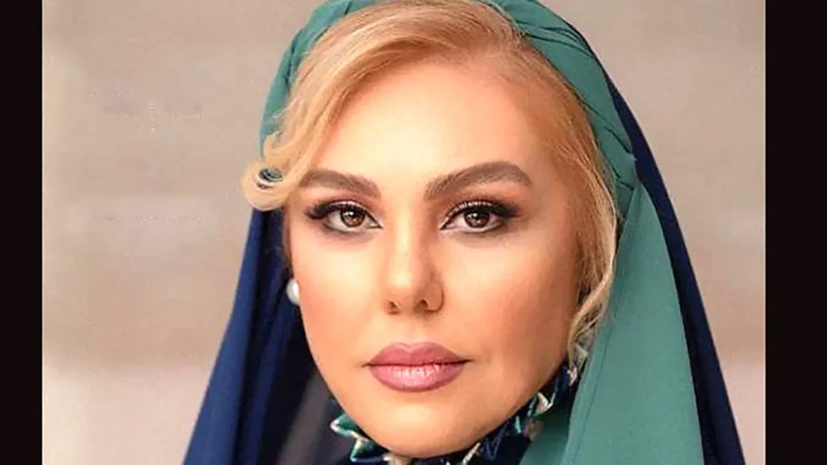 افسانه چهرهآزاد