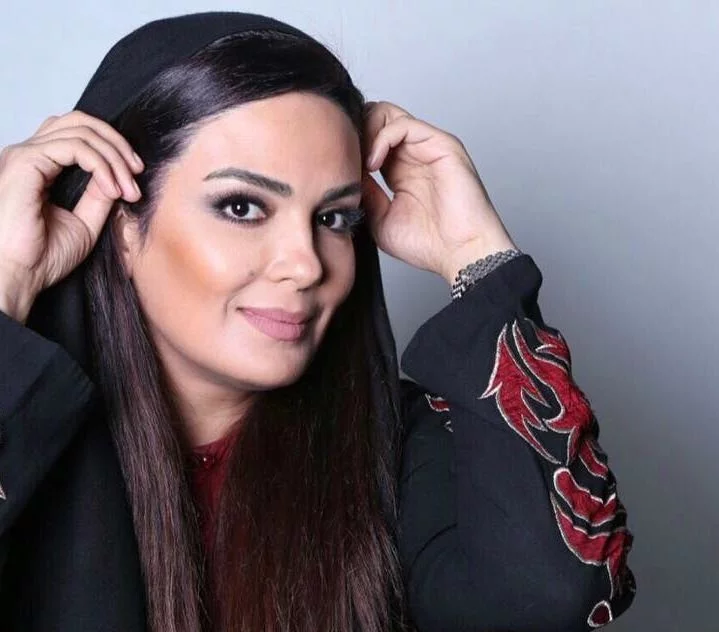 سارا خوینیها