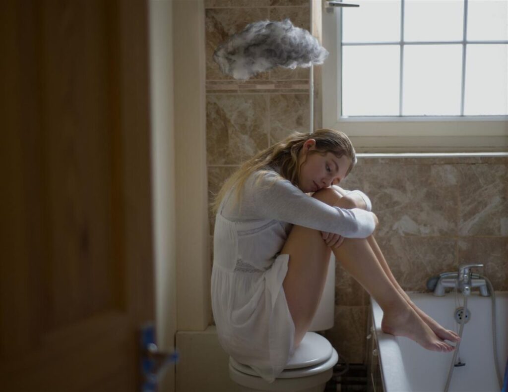 مد و تنهایی