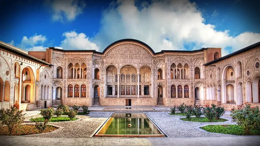 خانه طباطباییها