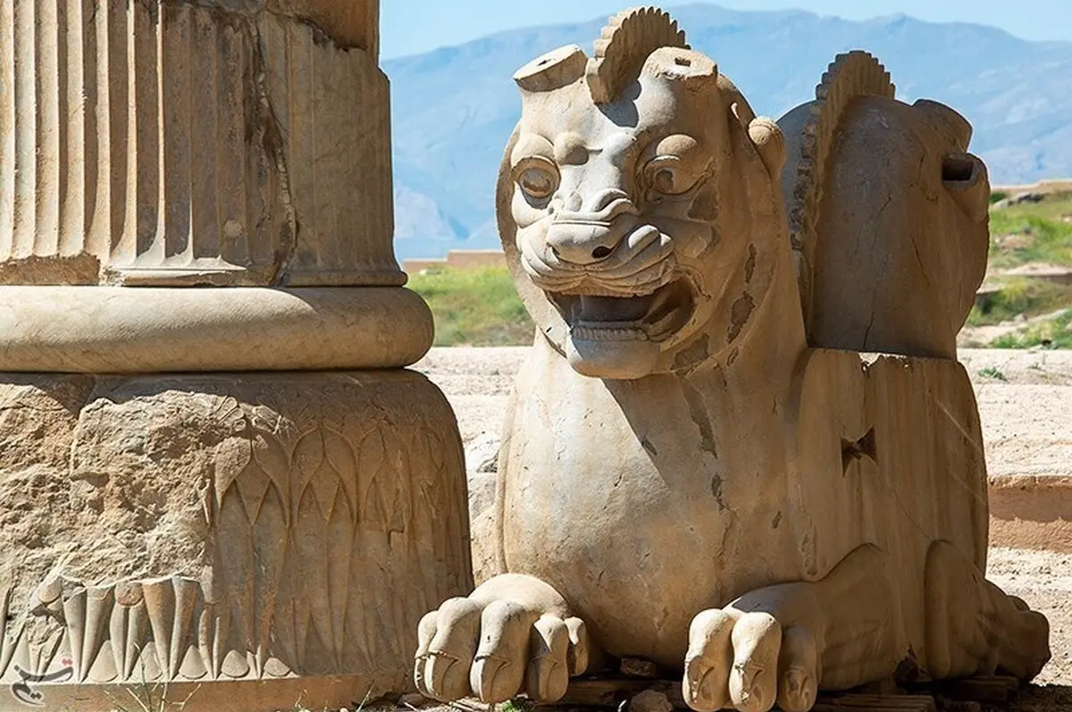 نخستین حکومتها