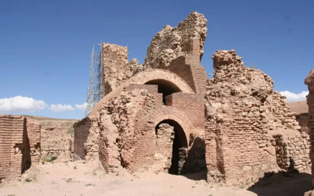 نقش برجسته تخت سلیمان